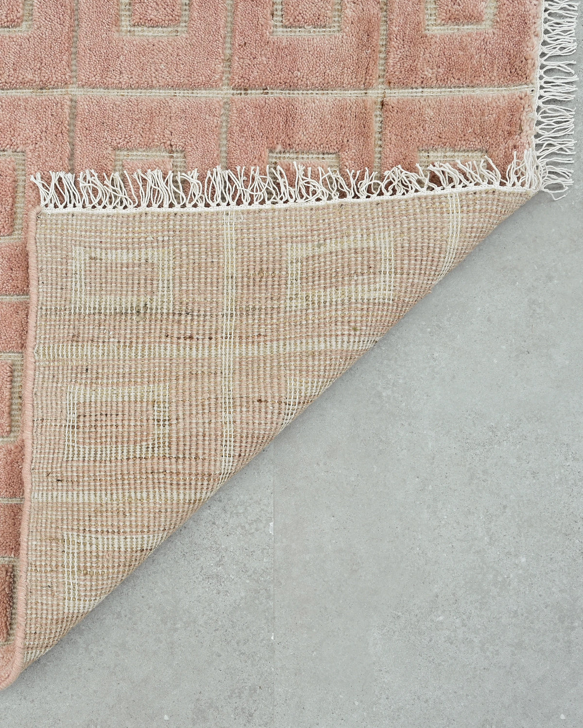 Sonny Pink Salt Rug Swatch