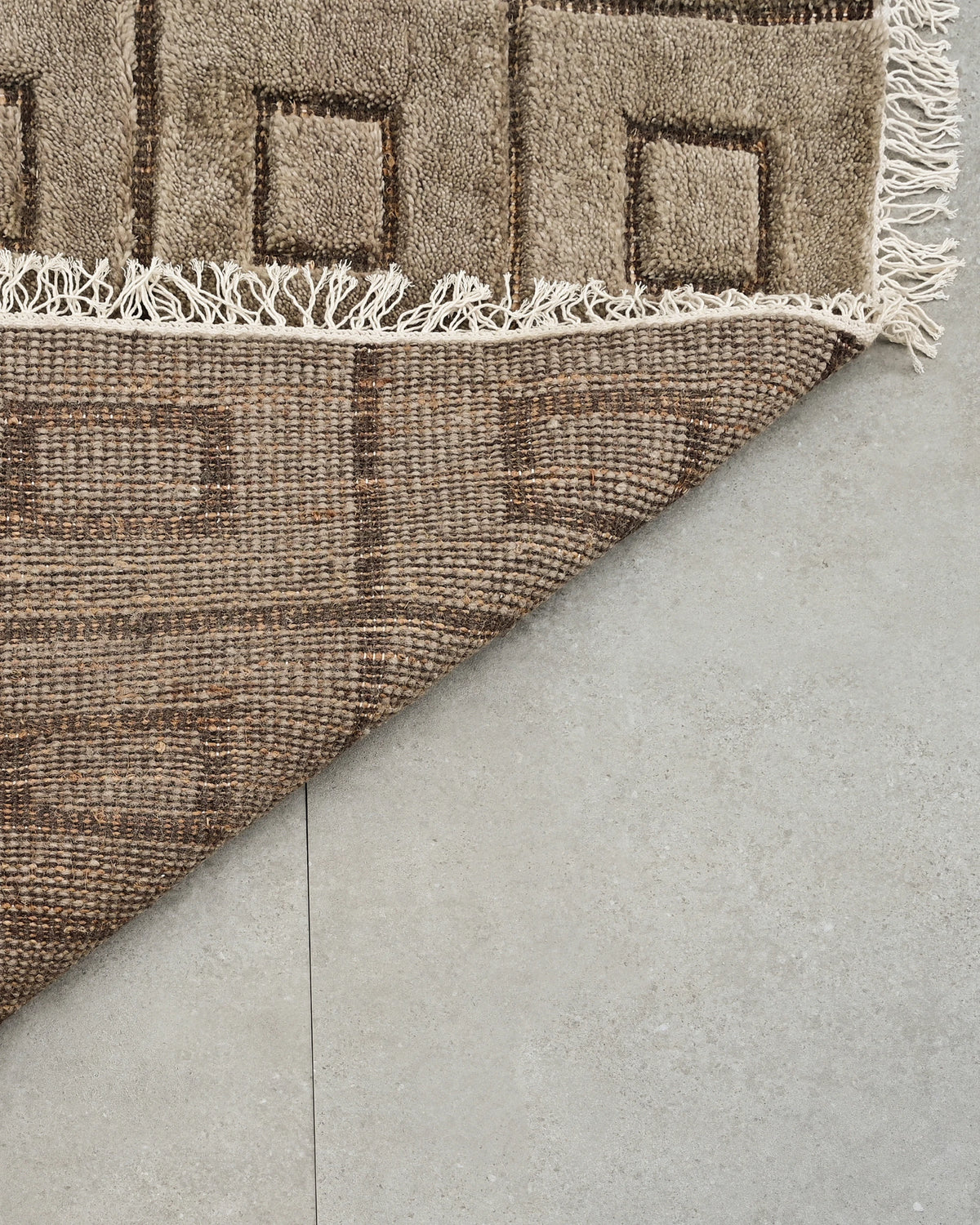 Sonny Rug - Trunk 200cm x 300cm