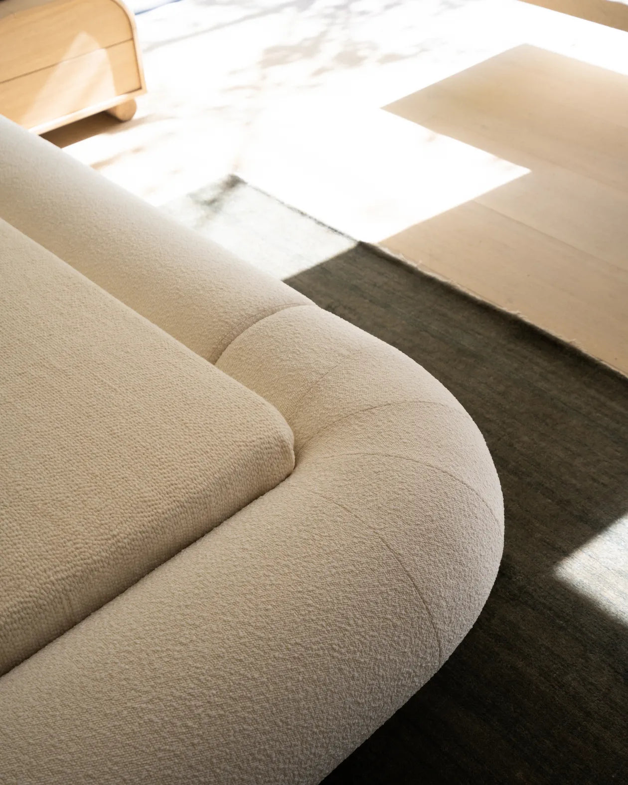 Restore Queen Bed - Copenhagen Off White