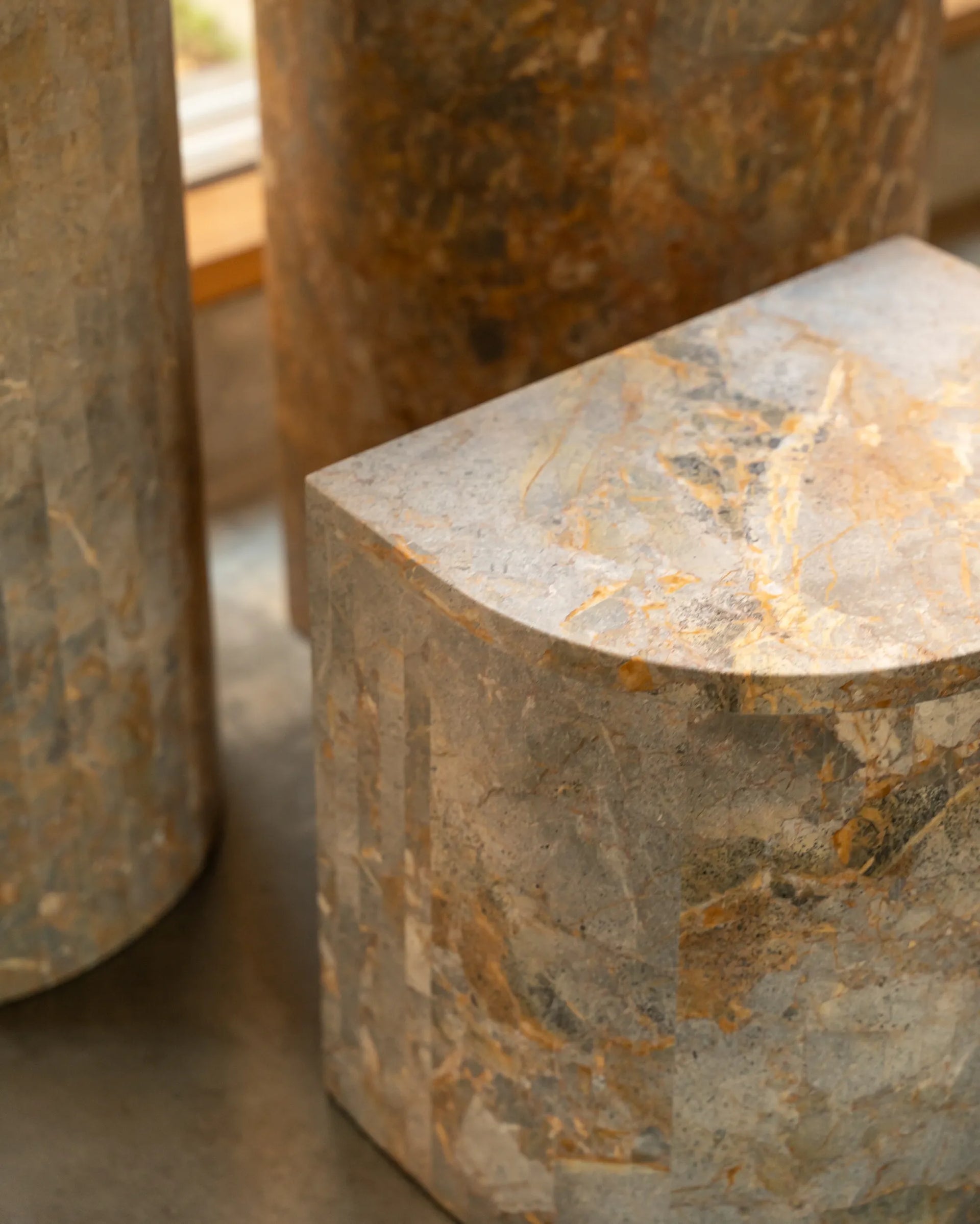 Airy Side Table - Earth Marble