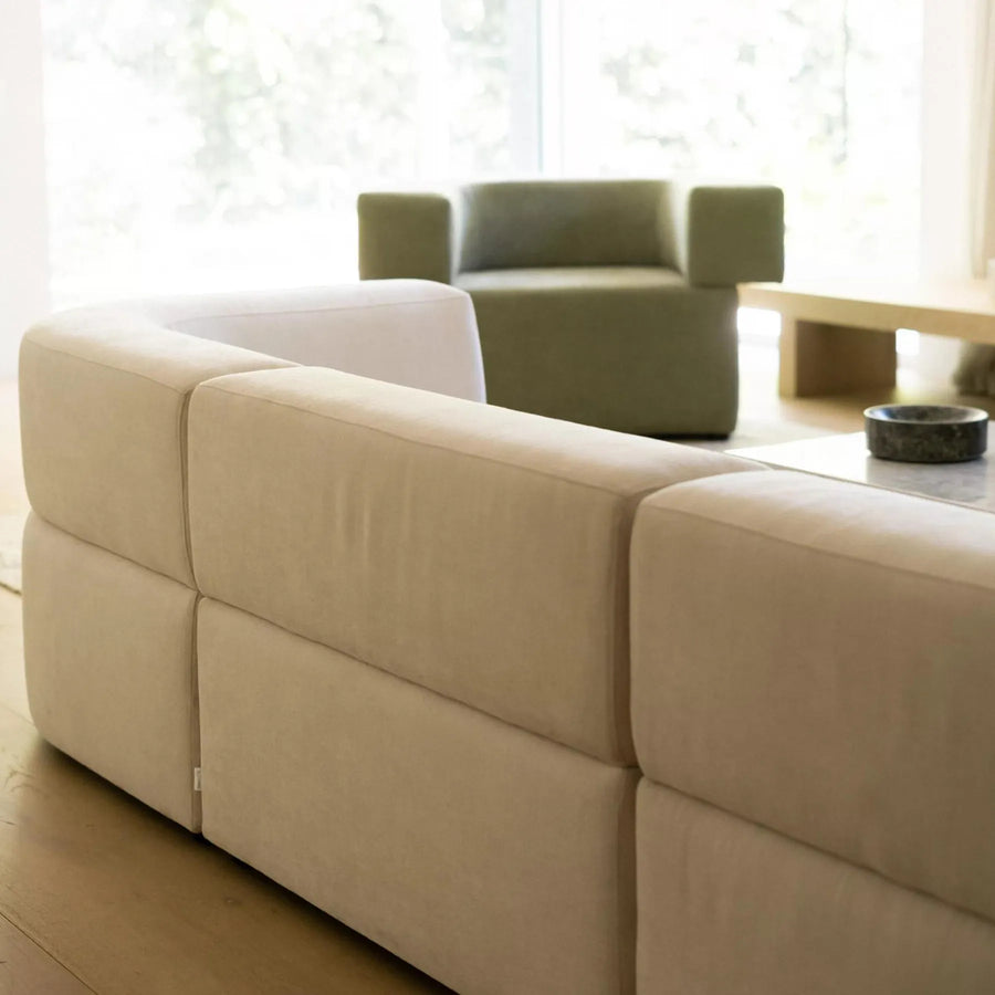 Stretch Large Closed Chaise Sofa - Silex Off White
