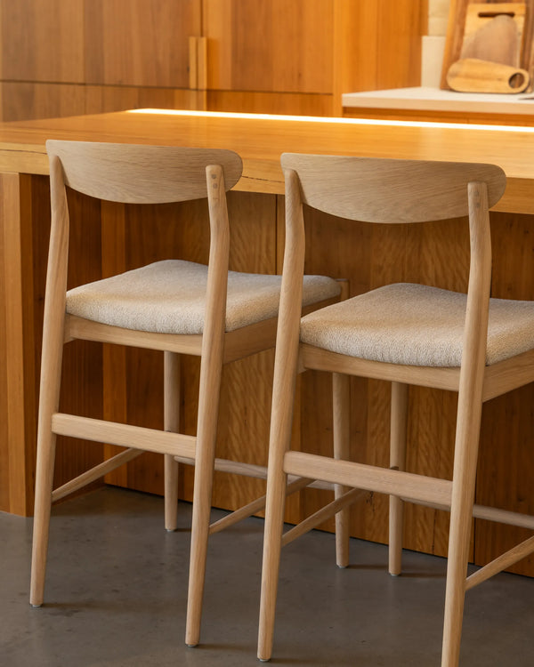Henri Bar Stool 65cm - Oak / Tate Biscotti