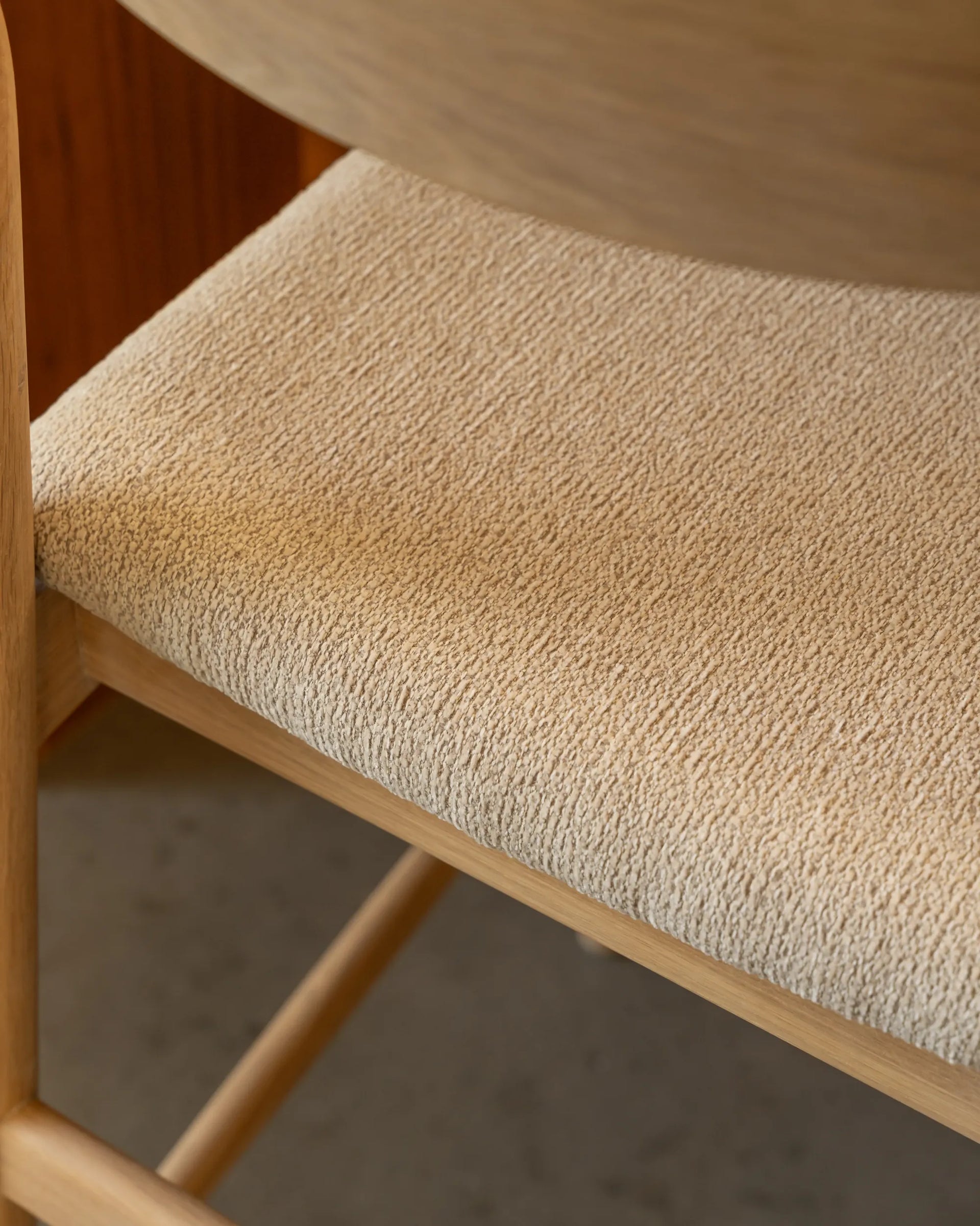 Henri Bar Stool 65cm - Oak / Tate Biscotti