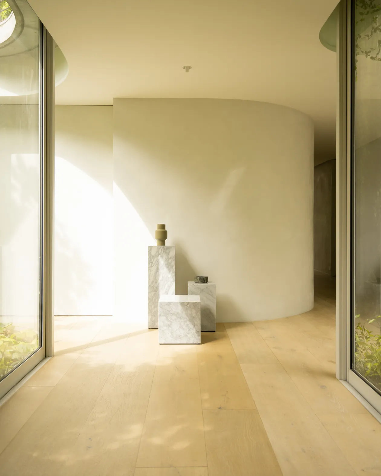 Stage Marble Plinth - Grey Carrara