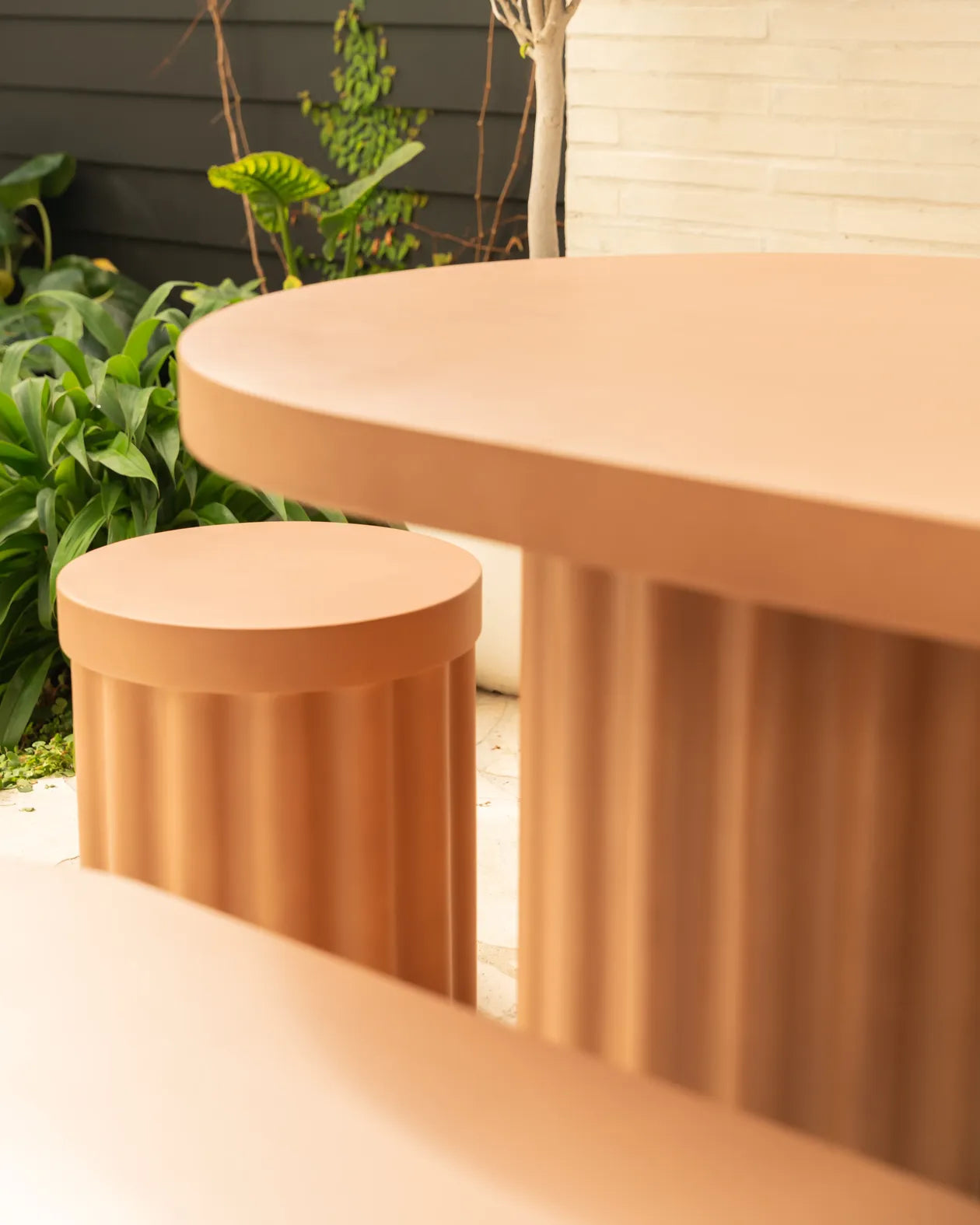 Flock Outdoor Side Table - Terracotta Concrete
