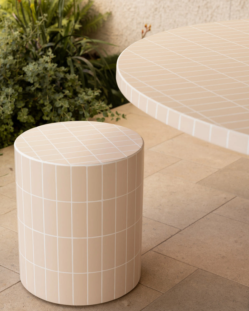 Terraza Outdoor Round Stool - Oyster