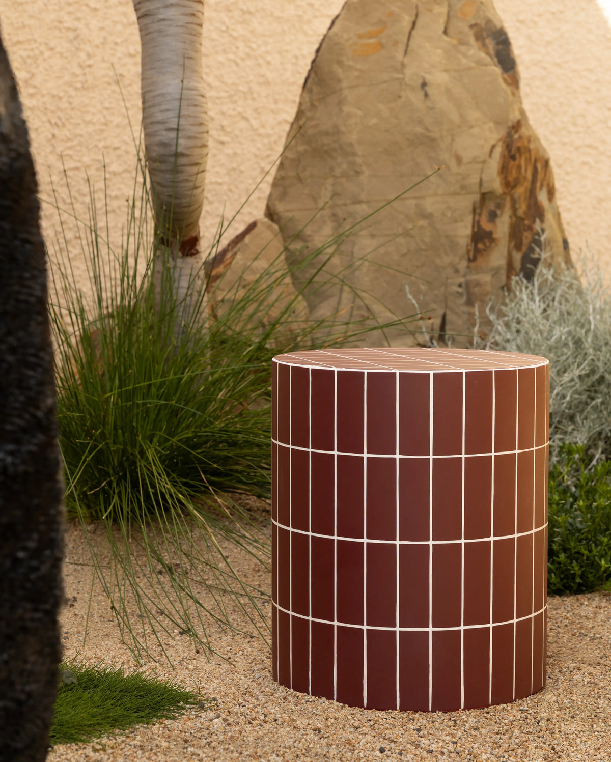 Terraza Outdoor Round Stool - Pimento