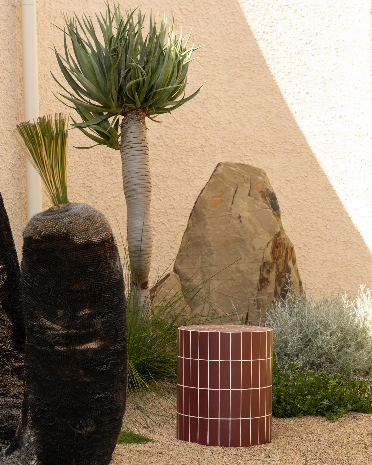 Terraza Outdoor Round Stool - Pimento
