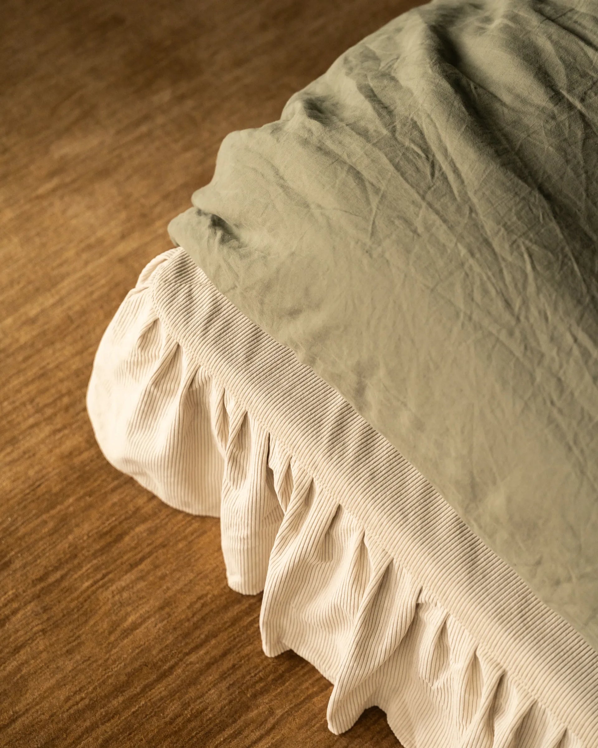 Ritual Queen Bed - Corduroy Off White