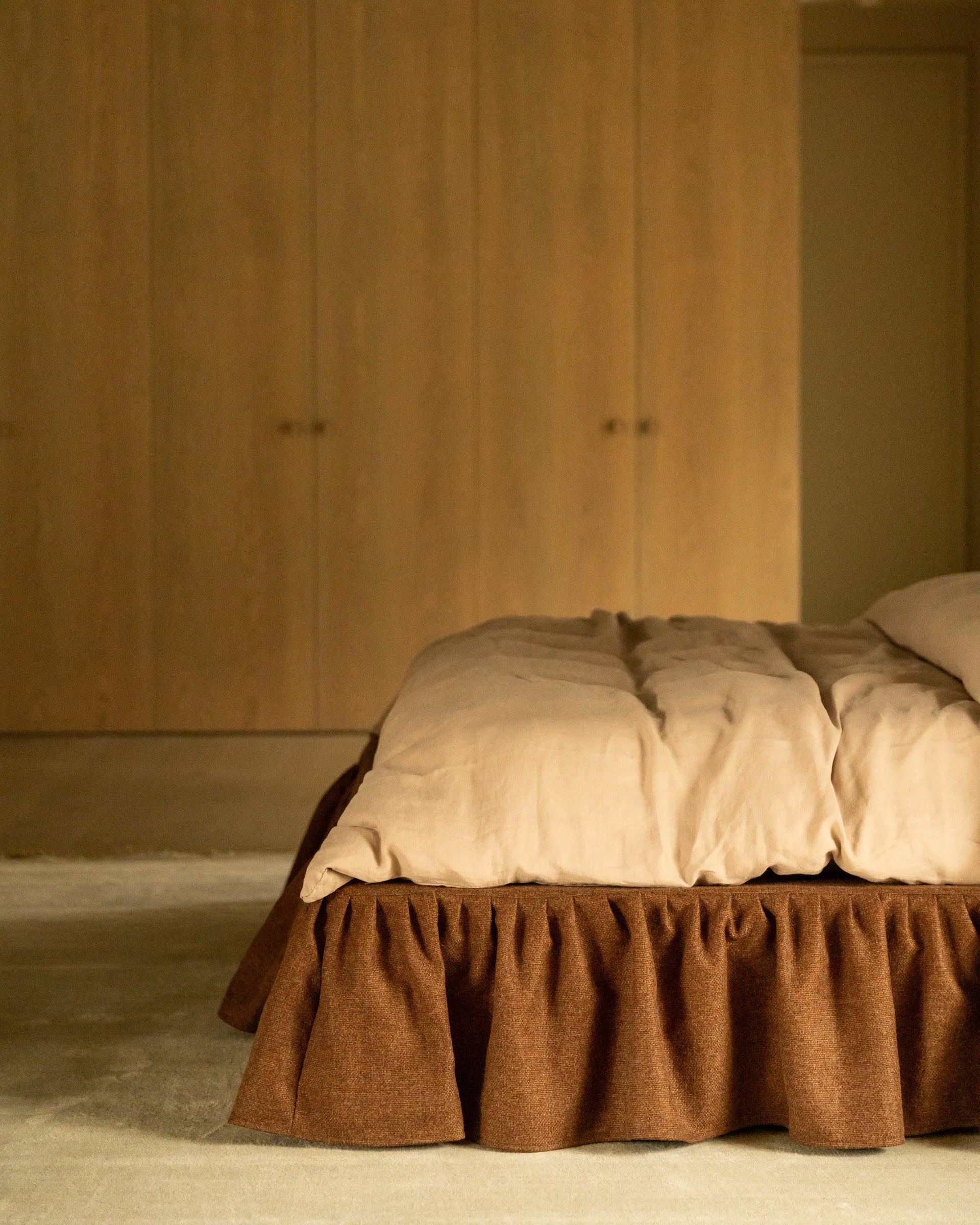 Ritual King Bed - Fossil Chocolate