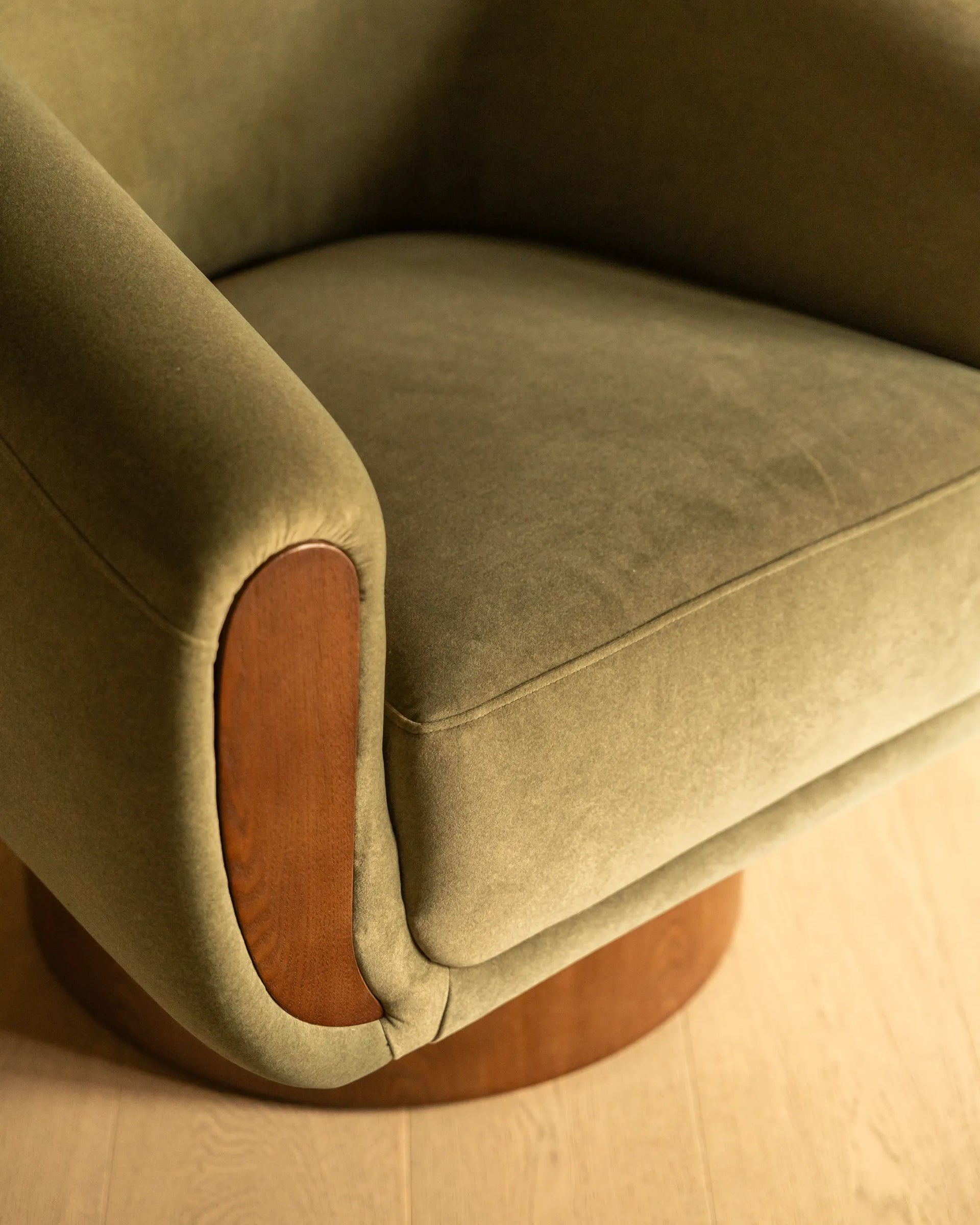 Draper Swivel Armchair - Eden Leaf