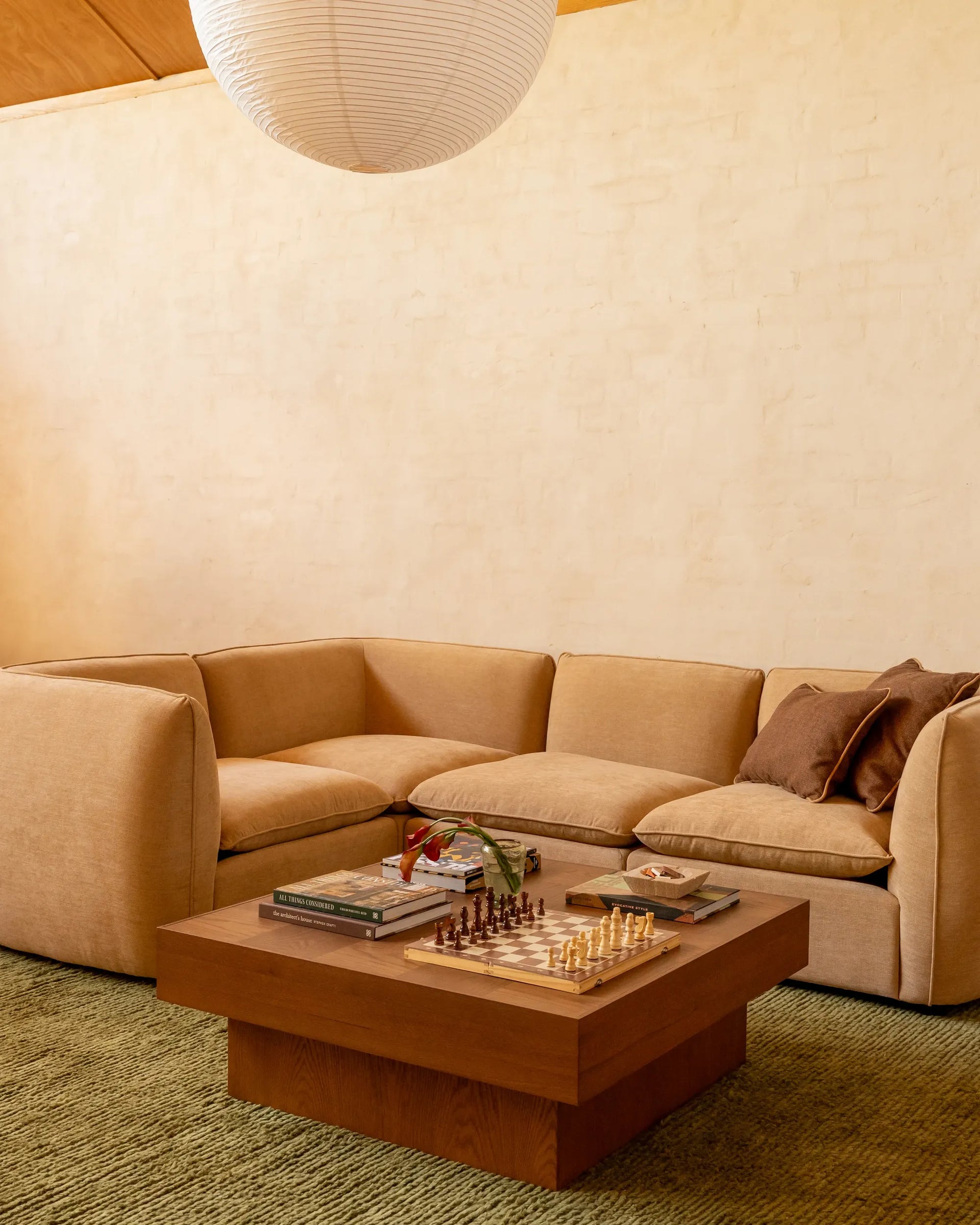 Muro Closed Chaise Sofa - Silas Honey