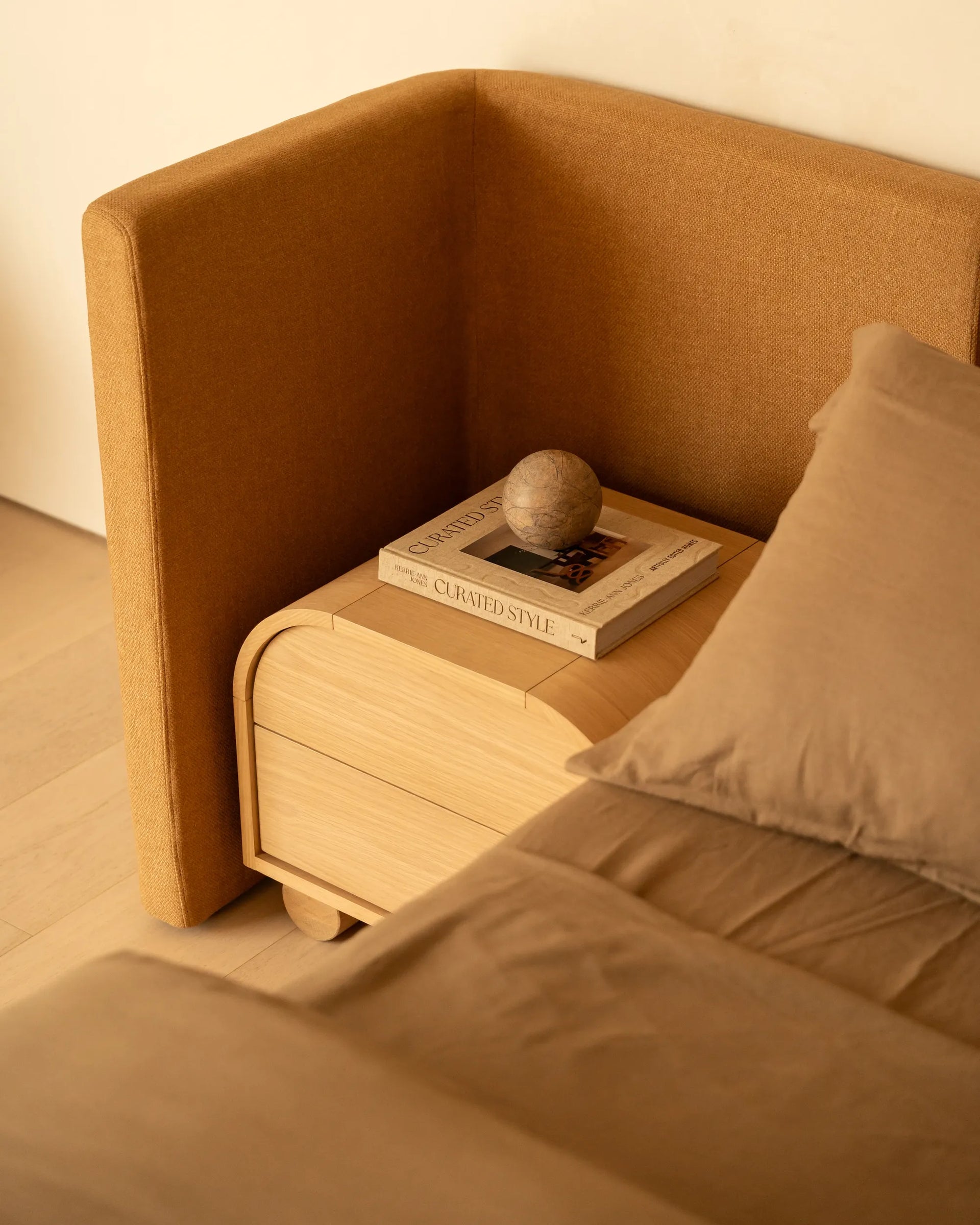 Hiatus Queen Bed - Fossil Fawn