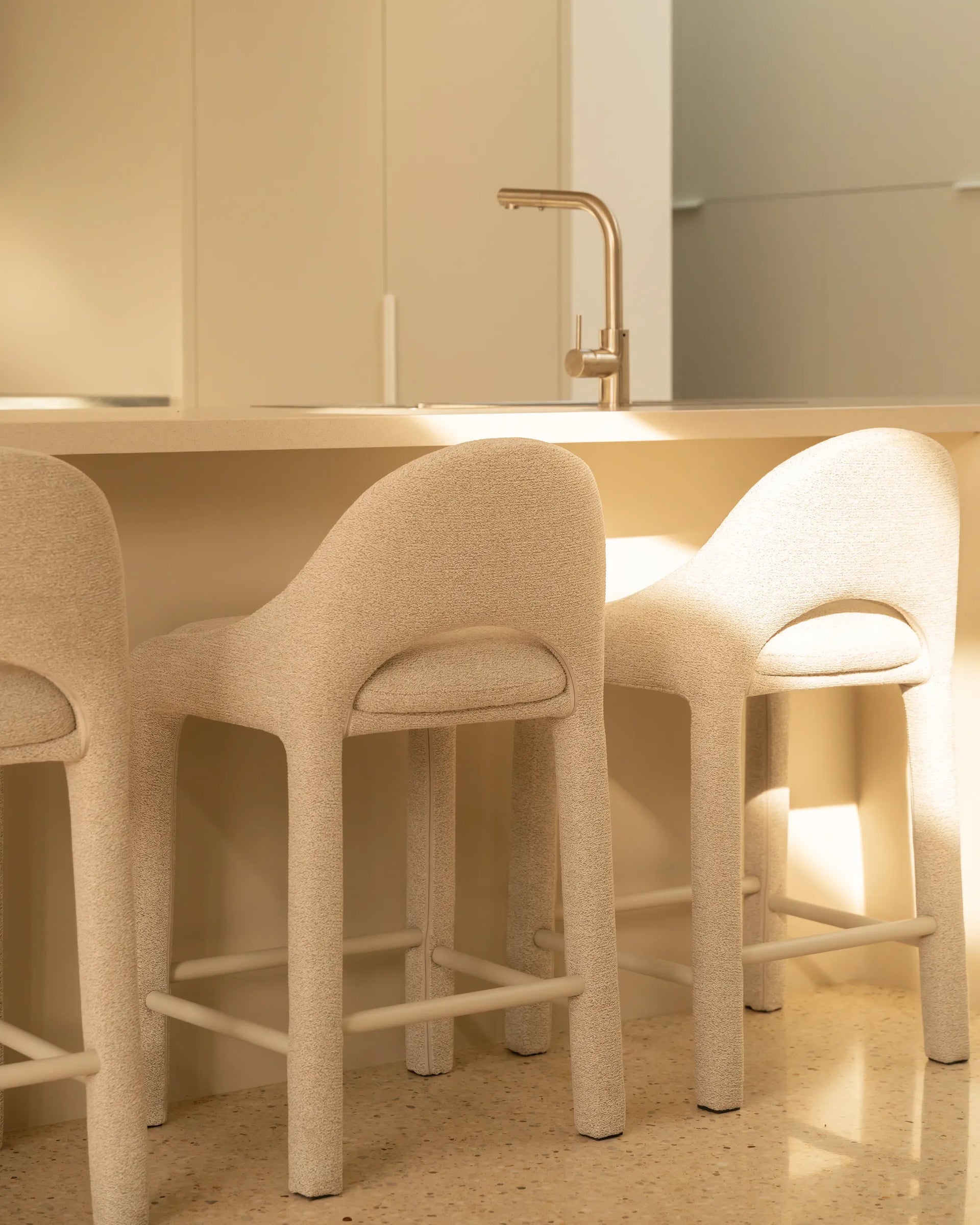 Tote Bar Stool 65cm - Tate Biscotti