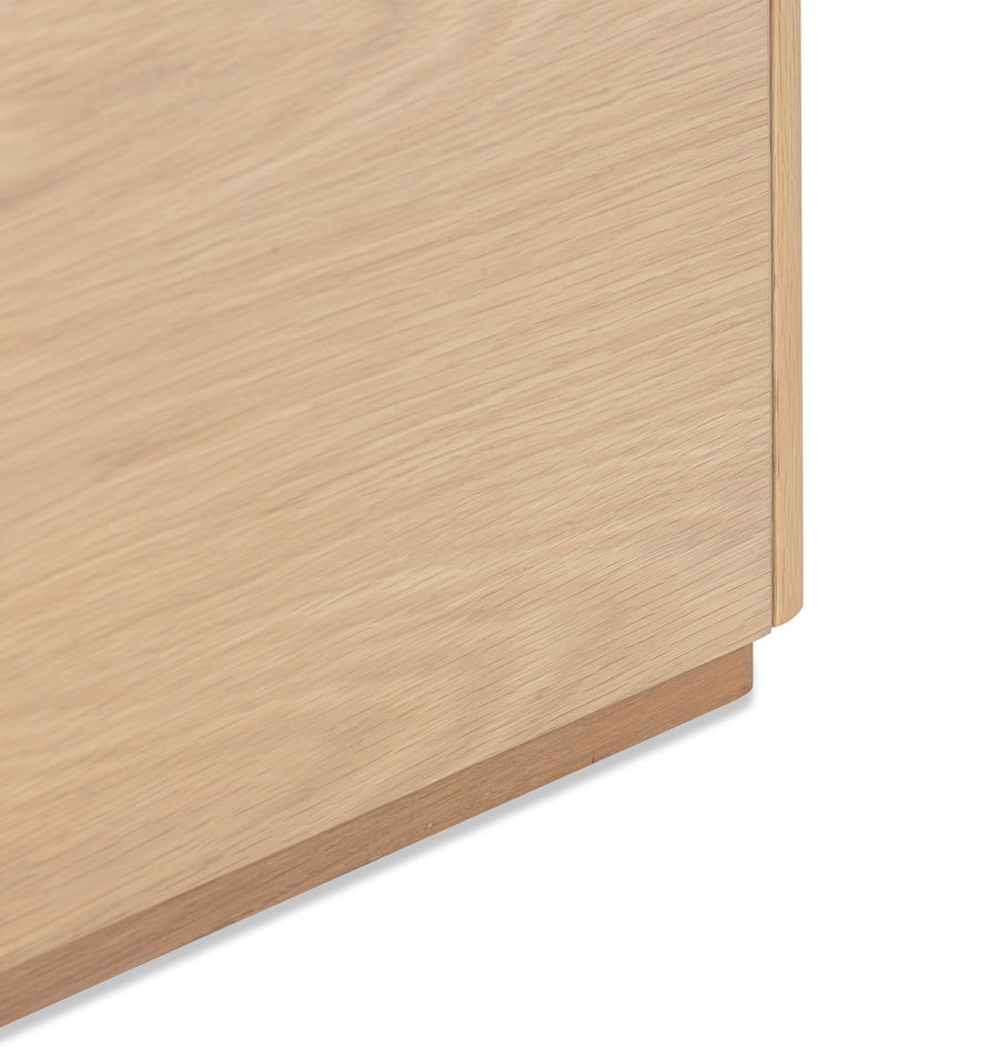 Trim Sideboard 180cm - Oak