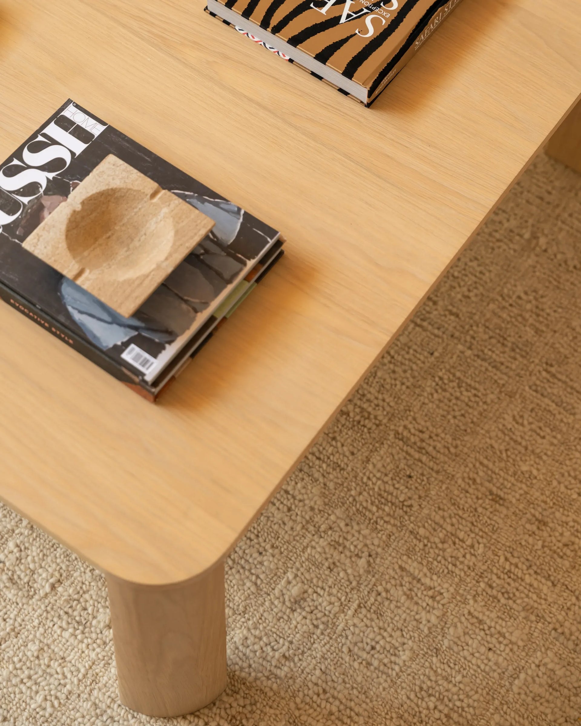 Quart Coffee Table - Oak