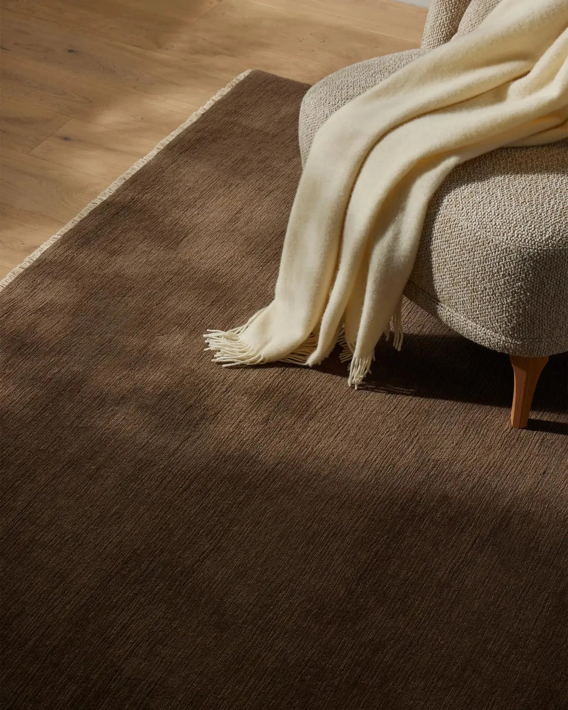 Alessandre Rug - Taupe 200cm x 300cm