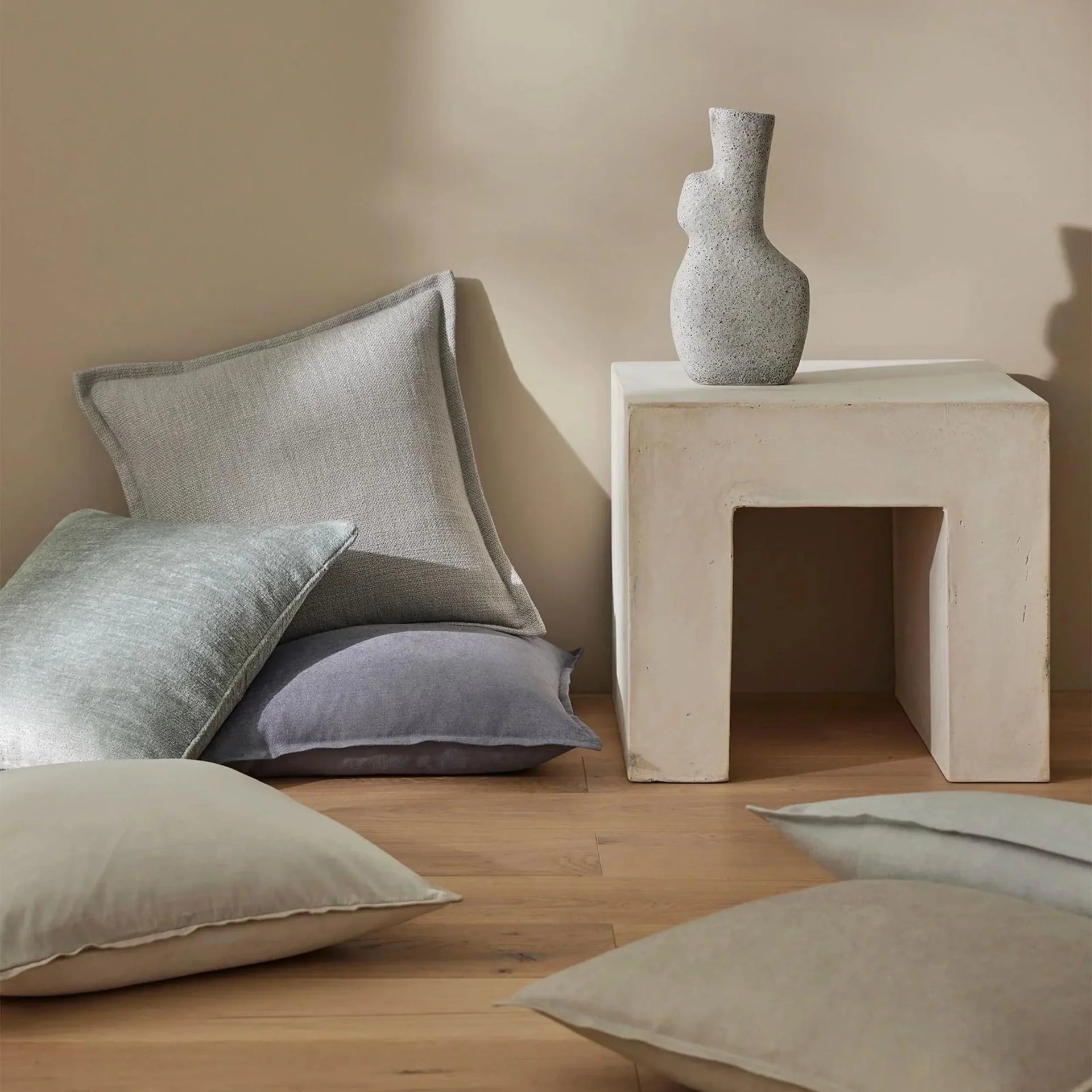 Figlio Cushion - Mineral