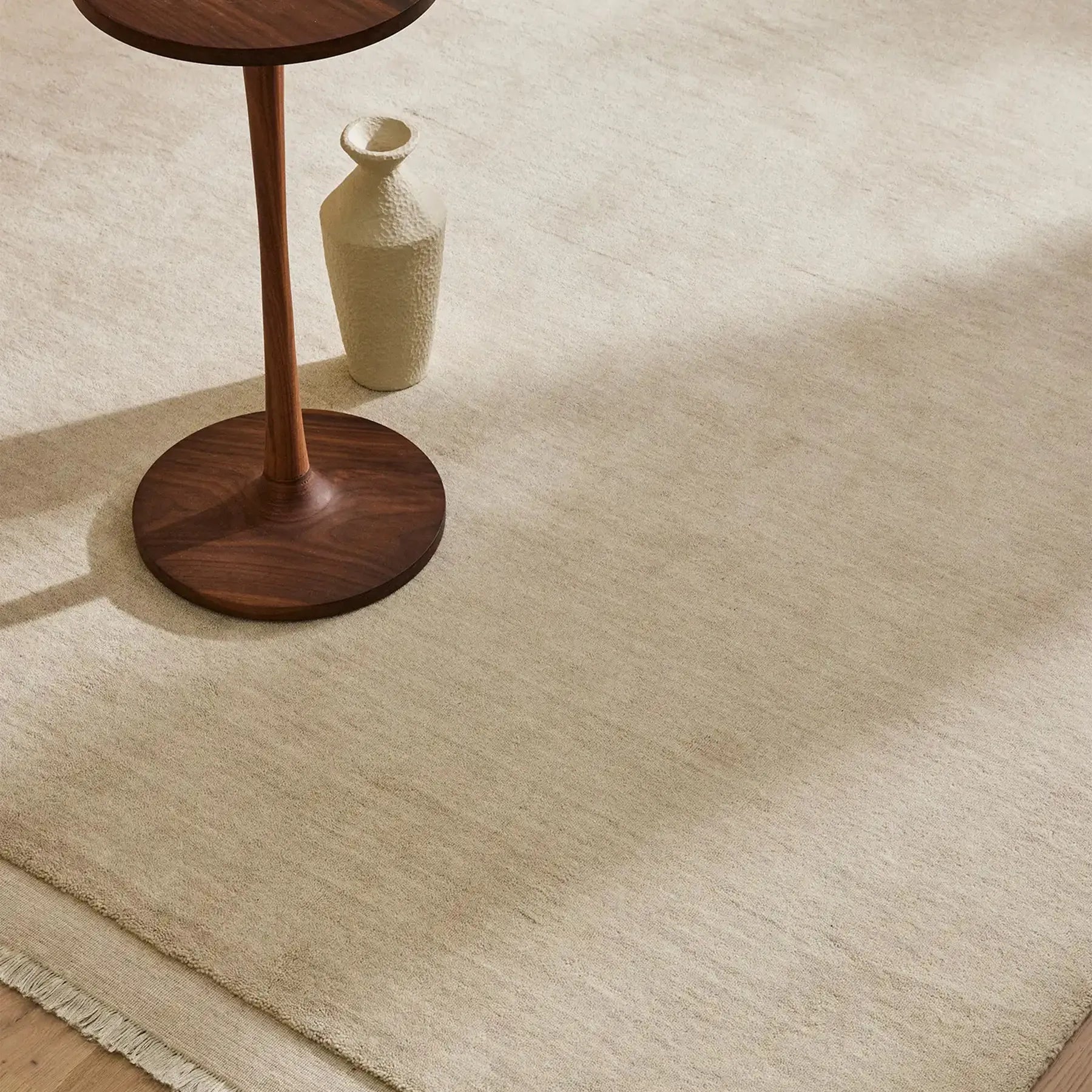 Silvio Rug - Ecru 300cm x 400cm