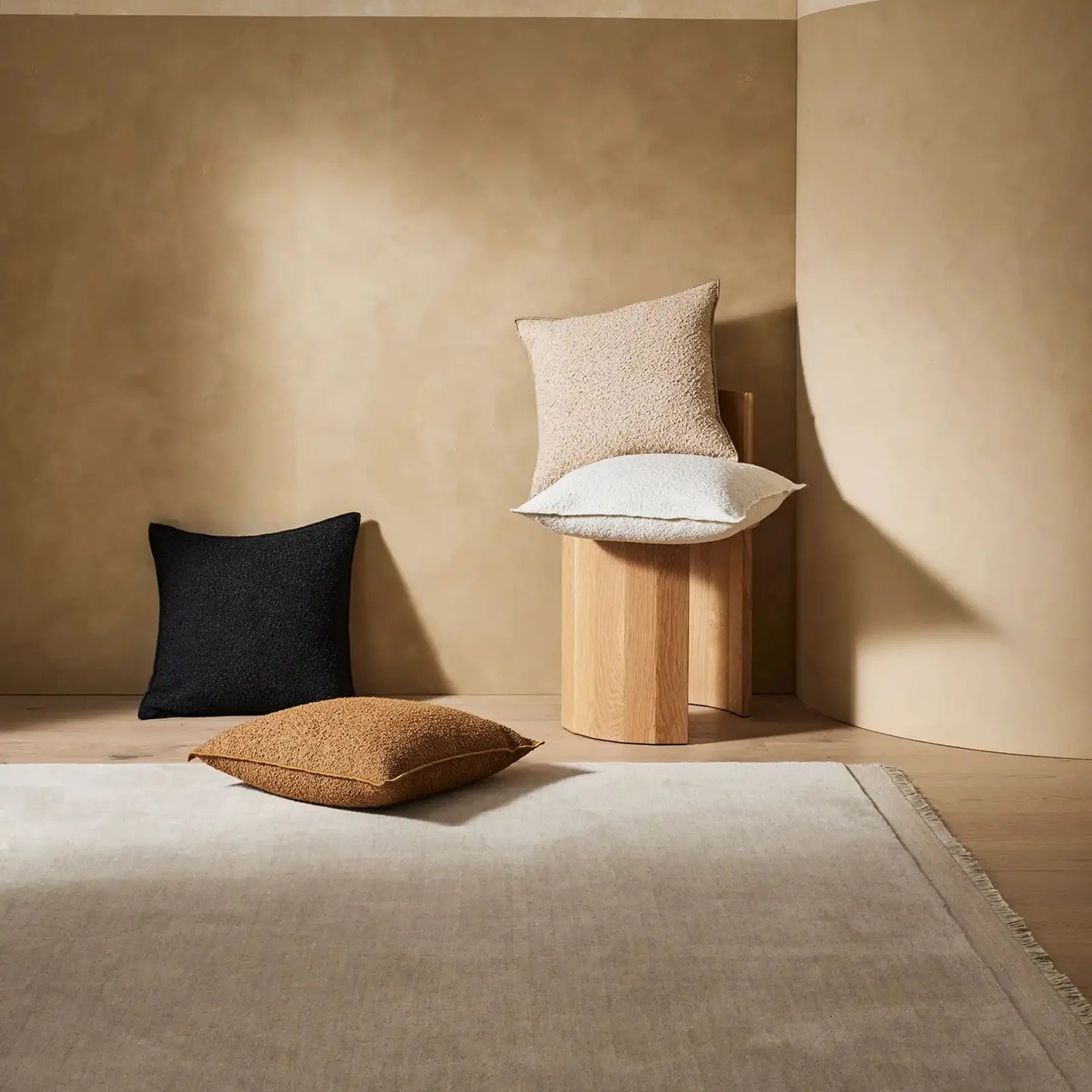 Silvio Rug - Ecru 200cm x 300cm