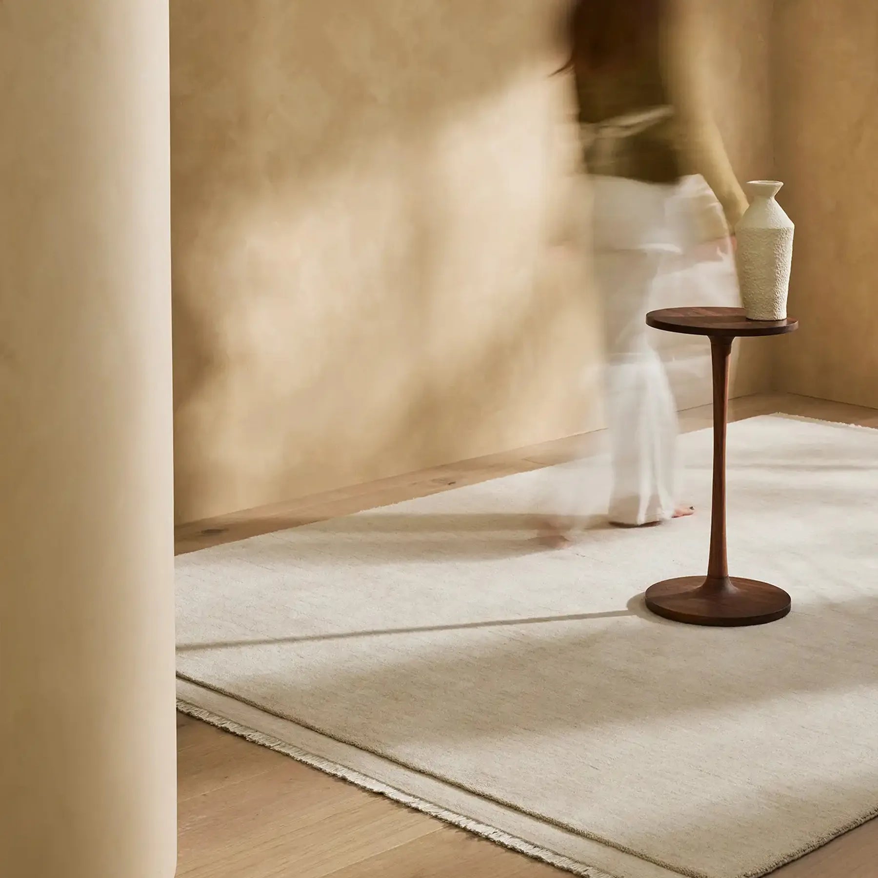 Silvio Rug - Ecru 300cm x 400cm