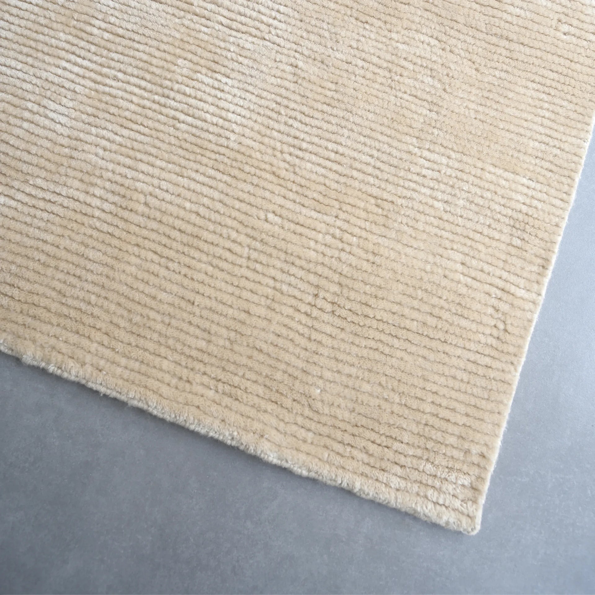 Lena Rug - Taupe 300cm x 400cm