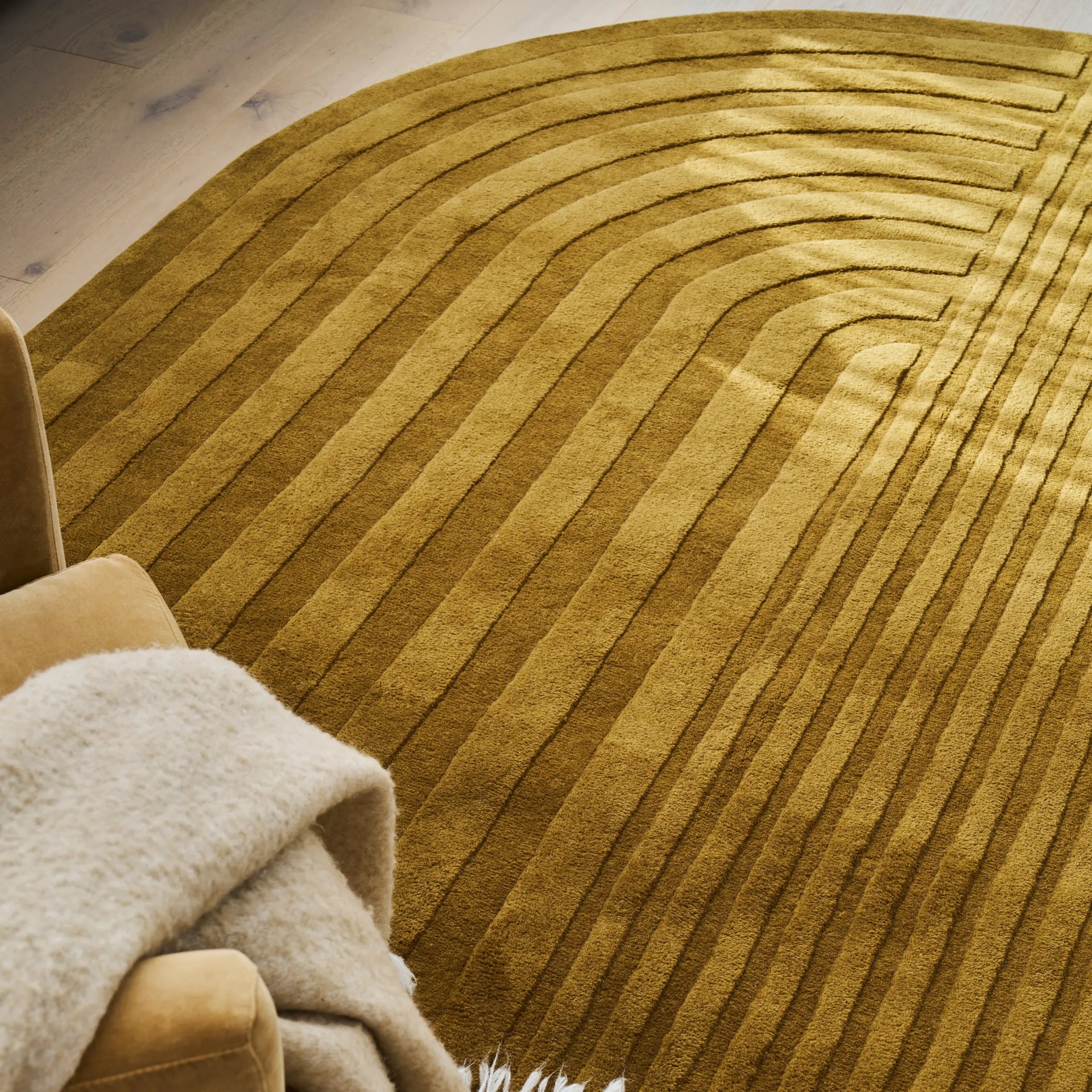 Trace Rug - Golden 250cm x 350cm