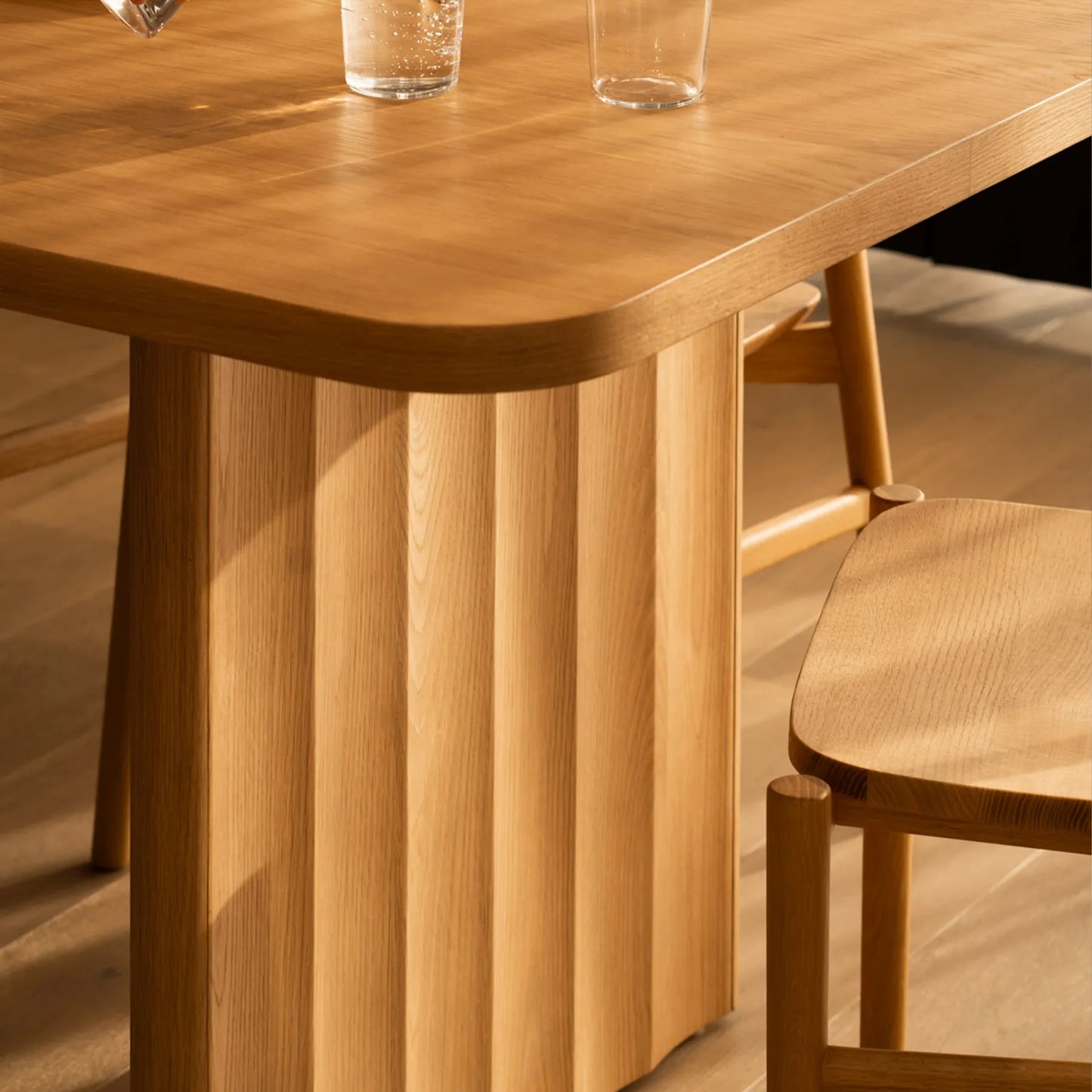 Anton Dining Table 210cm - Oak