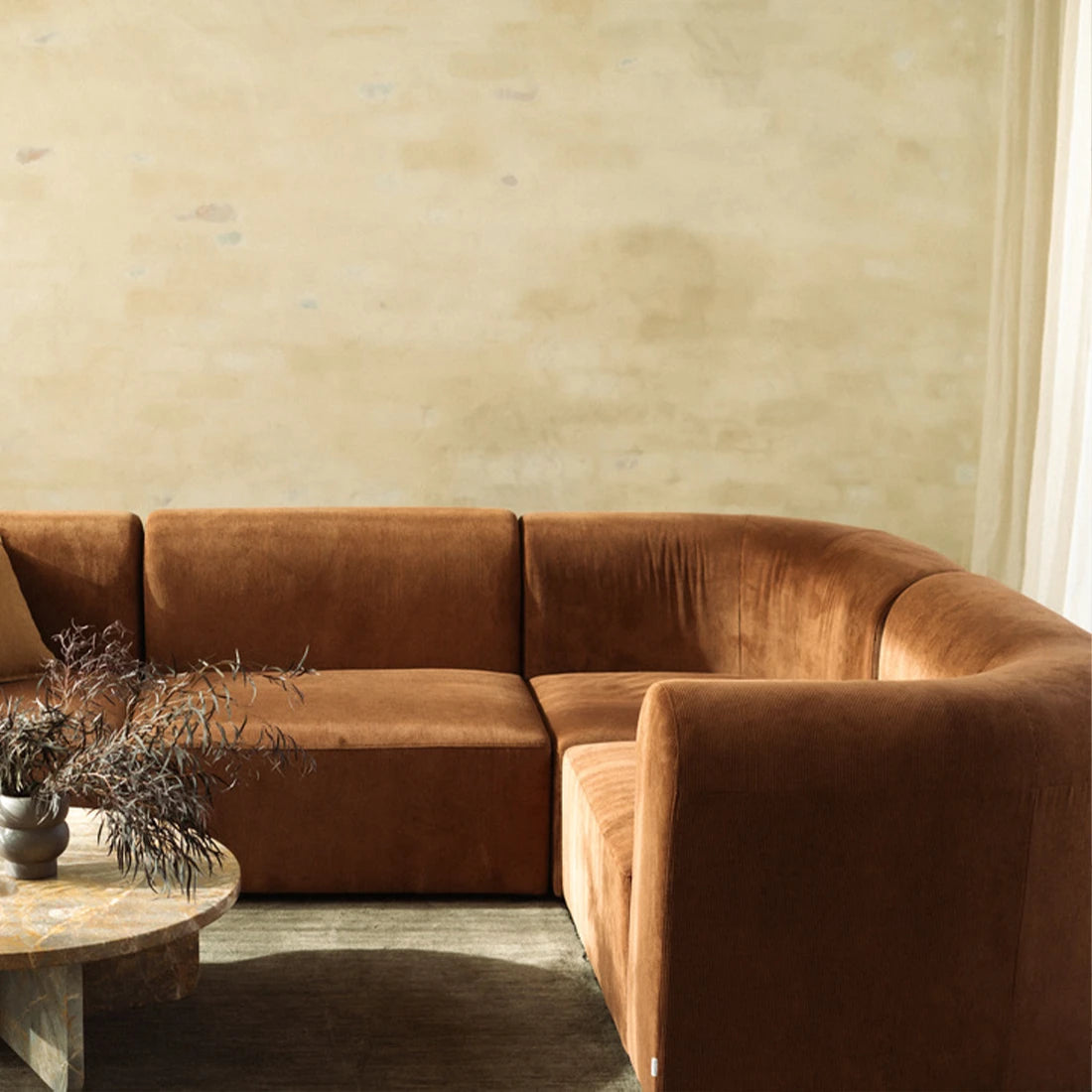 Berg RHF Closed Chaise Sofa - Corduroy Cocoa