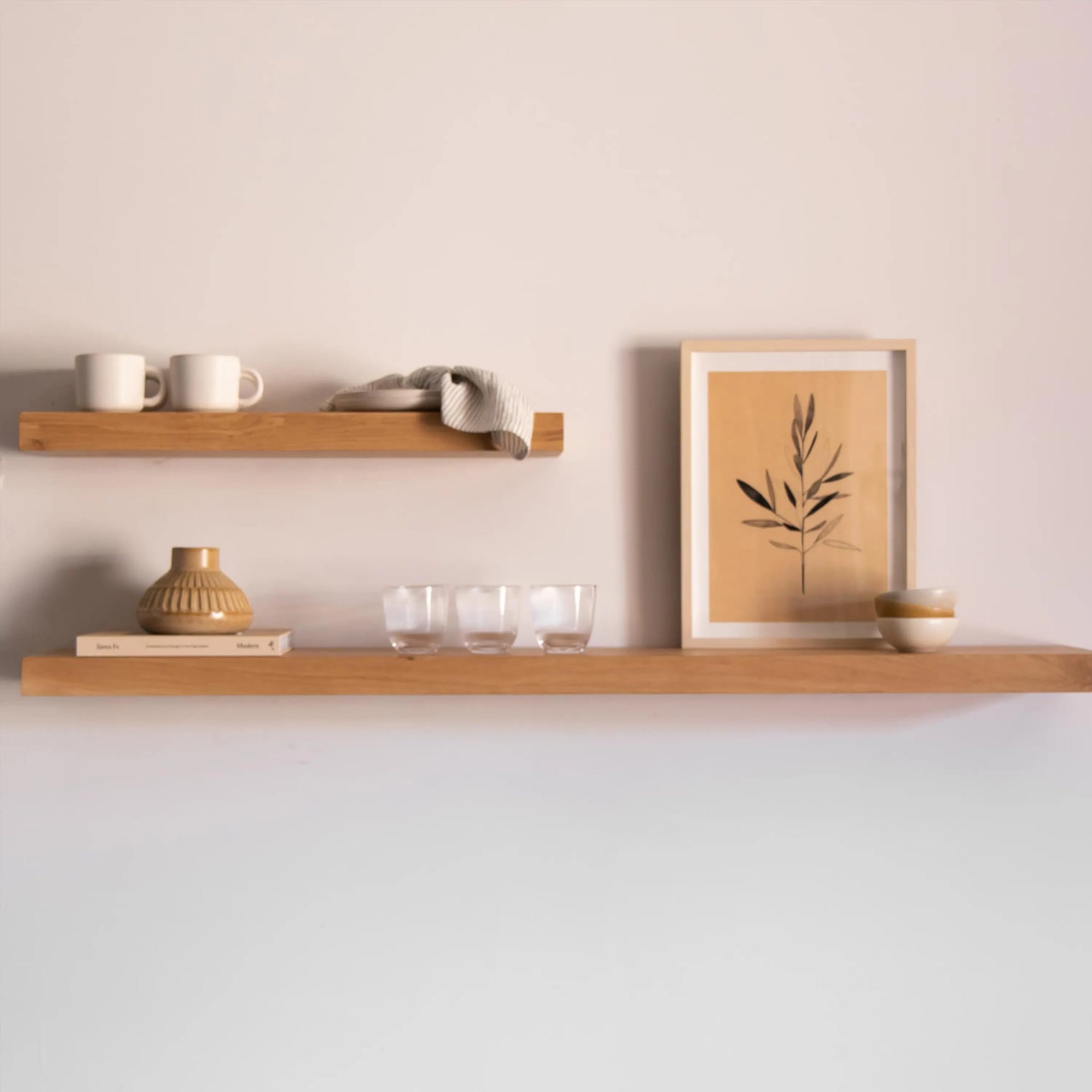 Hold Wall Shelf 140cm - Oak