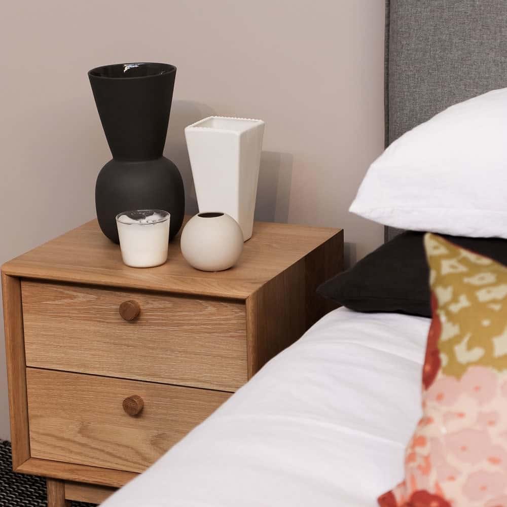 Akira 2 Drawer Nightstand - Oak