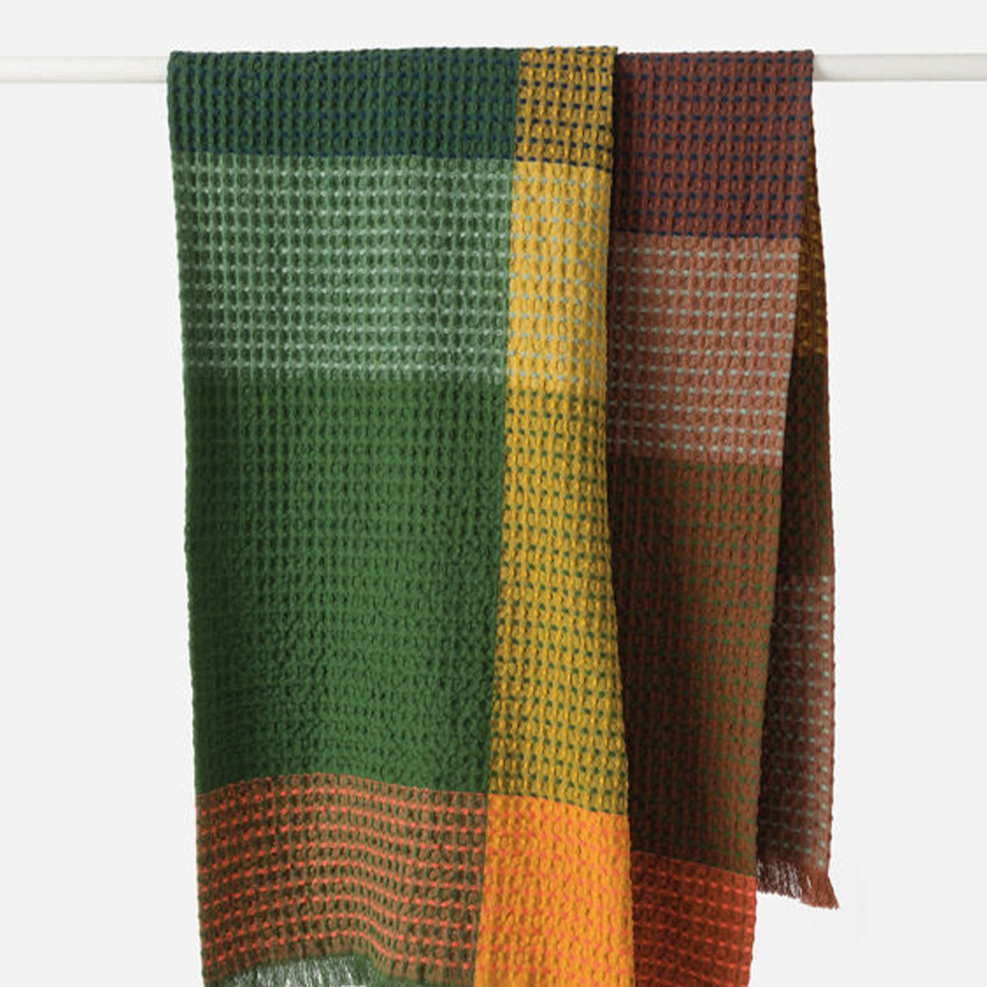 Cabin Towel - Spirulina/Multi