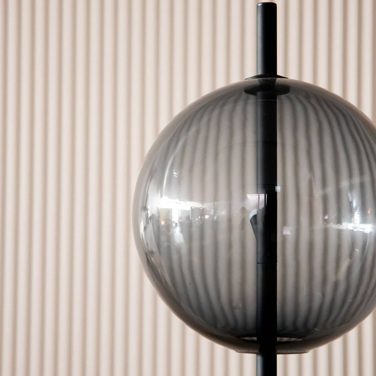 Point Table Lamp - Black