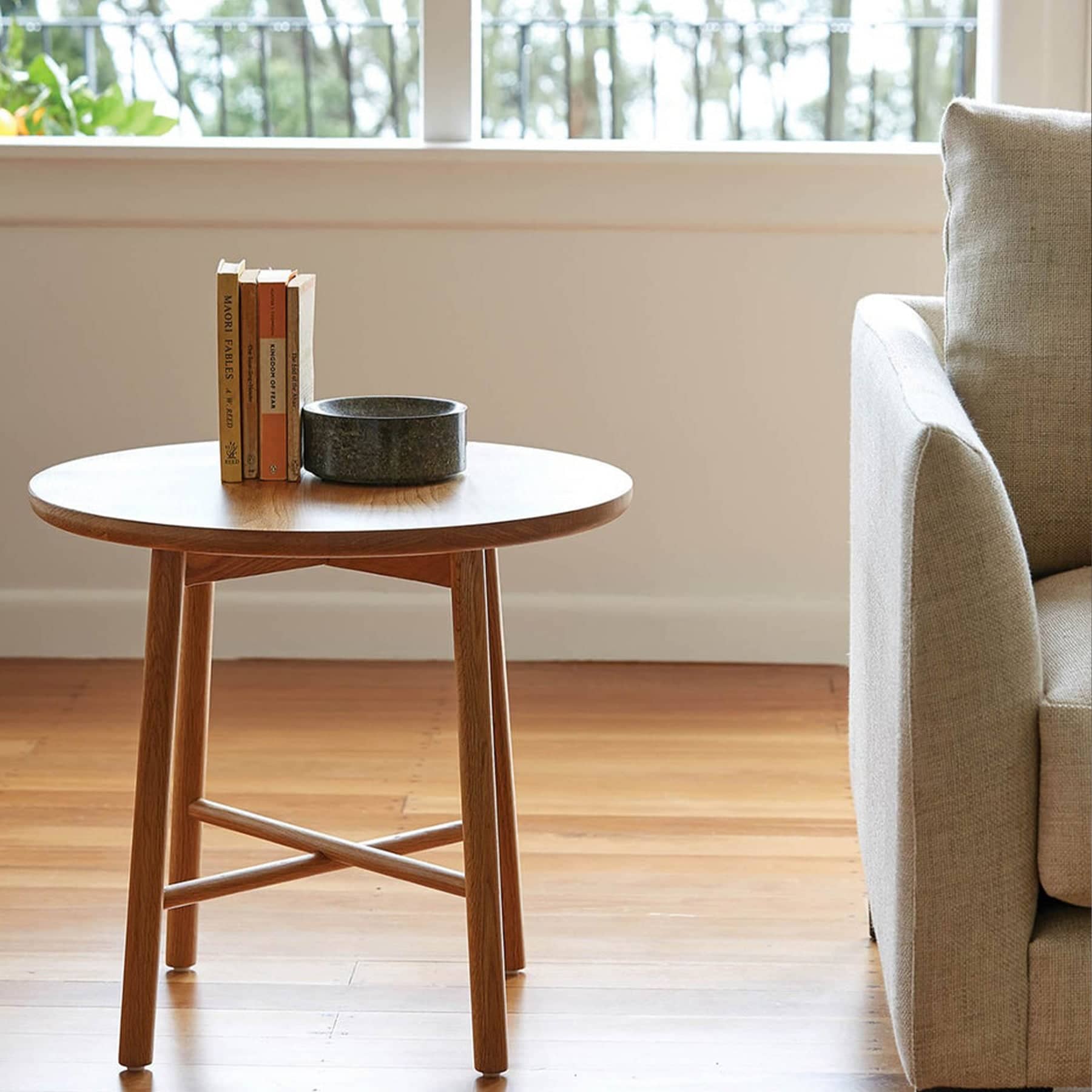 Radial Round Side Table - Oak