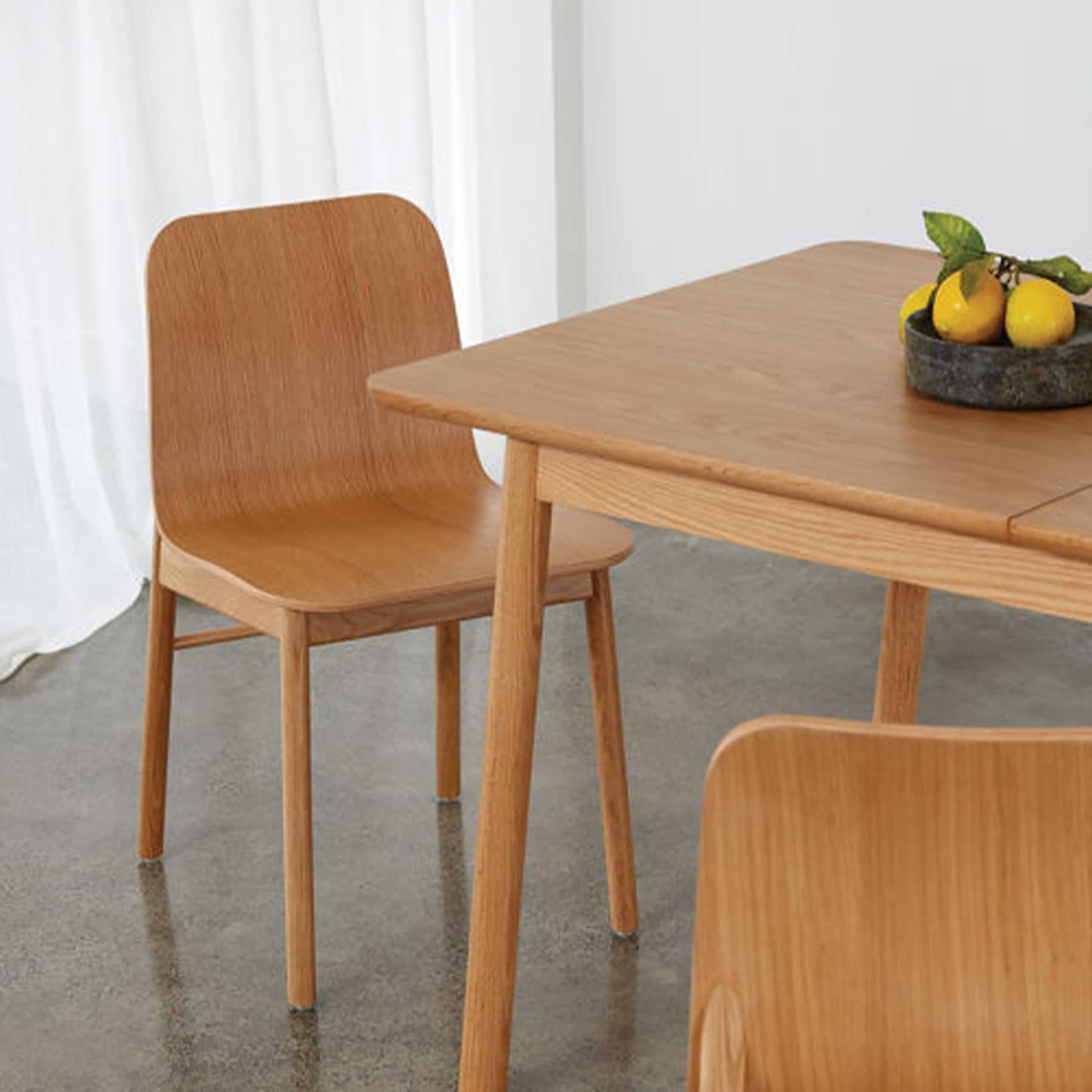 Aspen Chair w/Wooden Legs - Oak