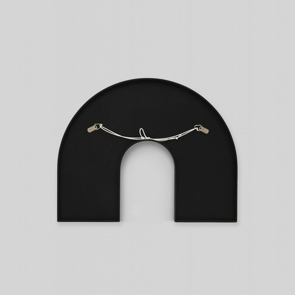 Kaari Arch Mirror - Black