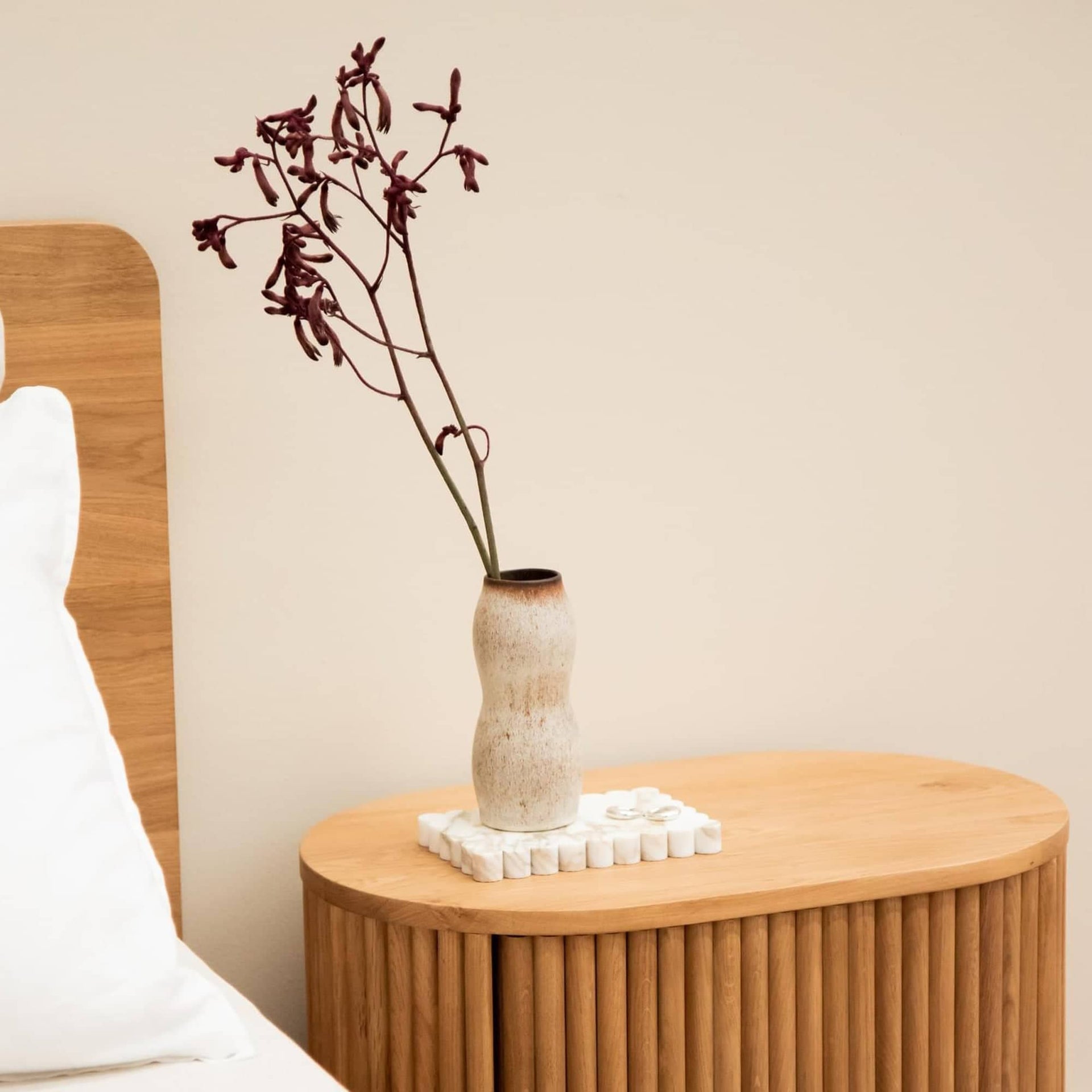 Pod Bud Vase Large - Nut